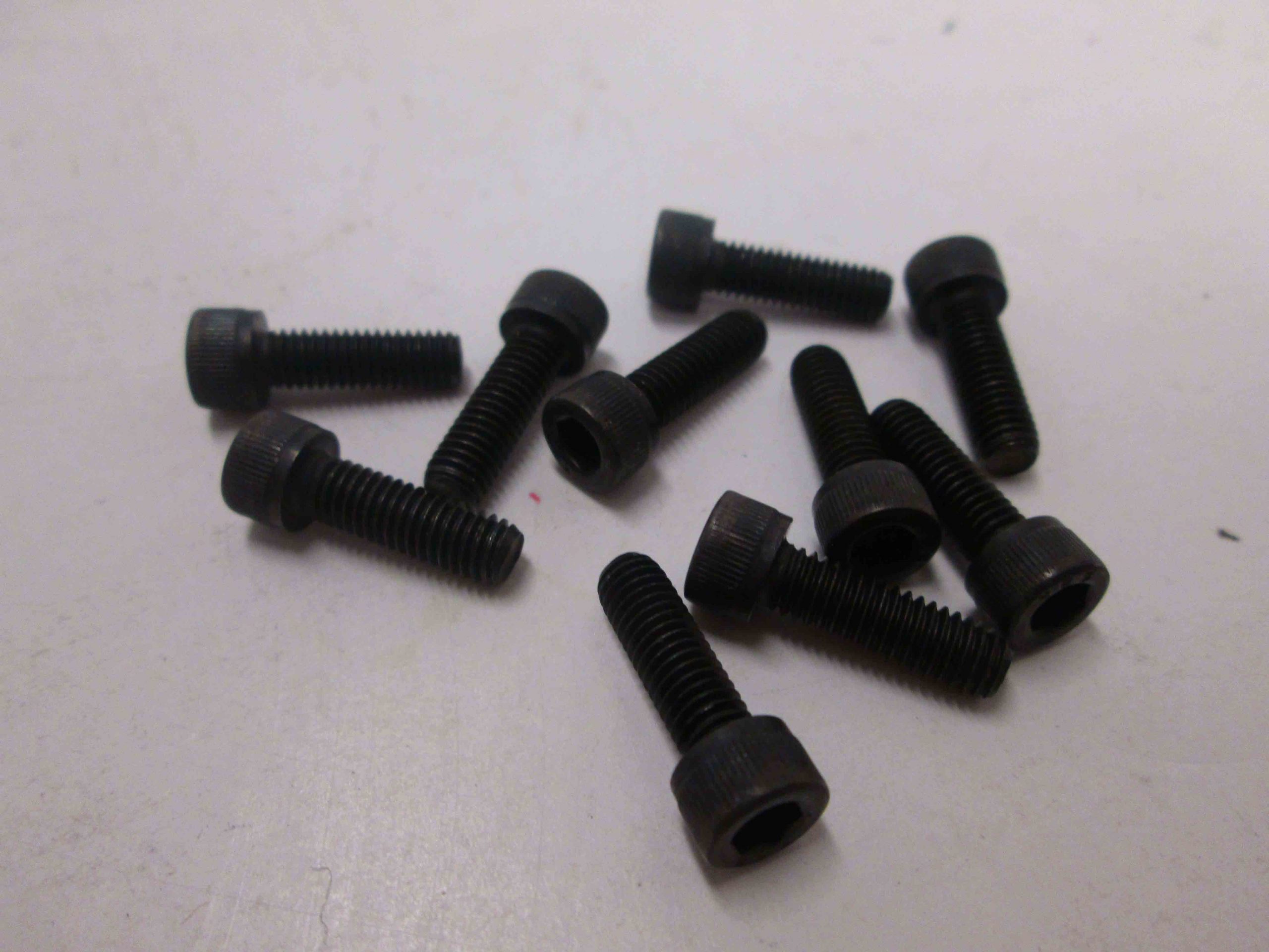 CAP SCREW HEX SOCKET HD(10-32X5/8) PK OF 10