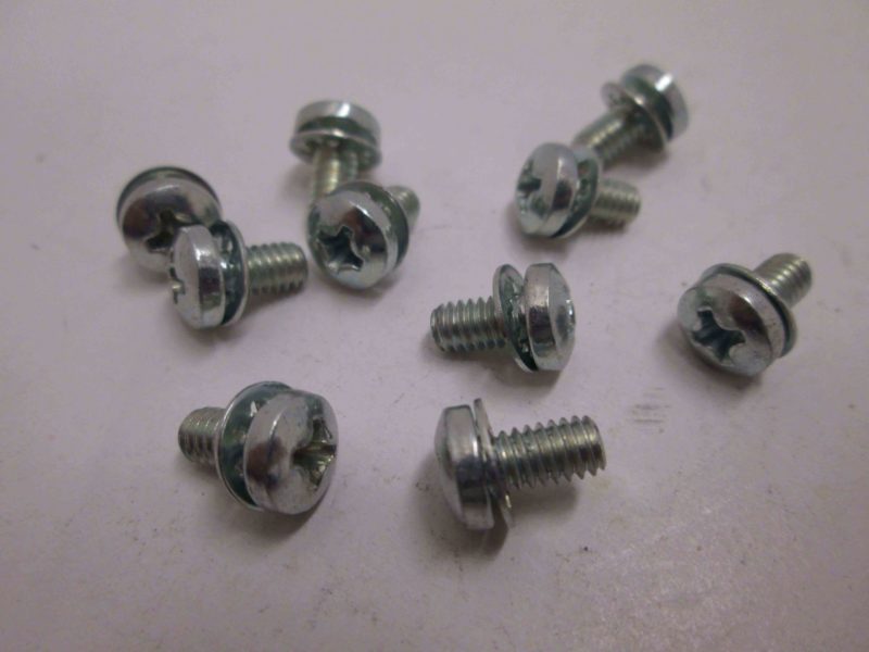 SCREW - 8-32 X 5/16 P.H.C.R. & INT.